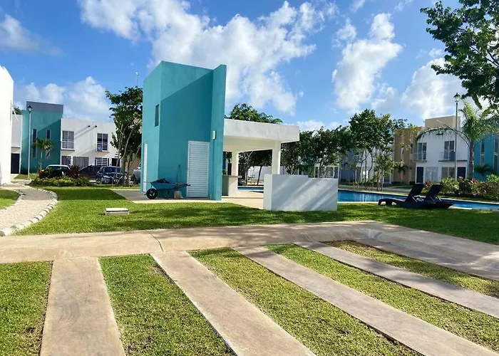 Casa Kuxtal * Playa del Carmen